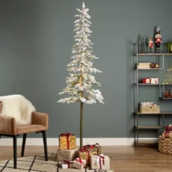 Albero di Natale artificiale luminoso 250 LED H240 cm Sierra Verde innevato