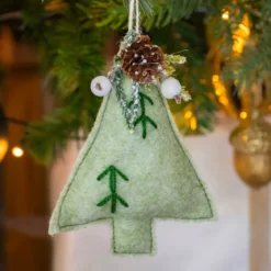 Albero in feltro da appendere (Alt 13 cm) Alpin Menta bianca