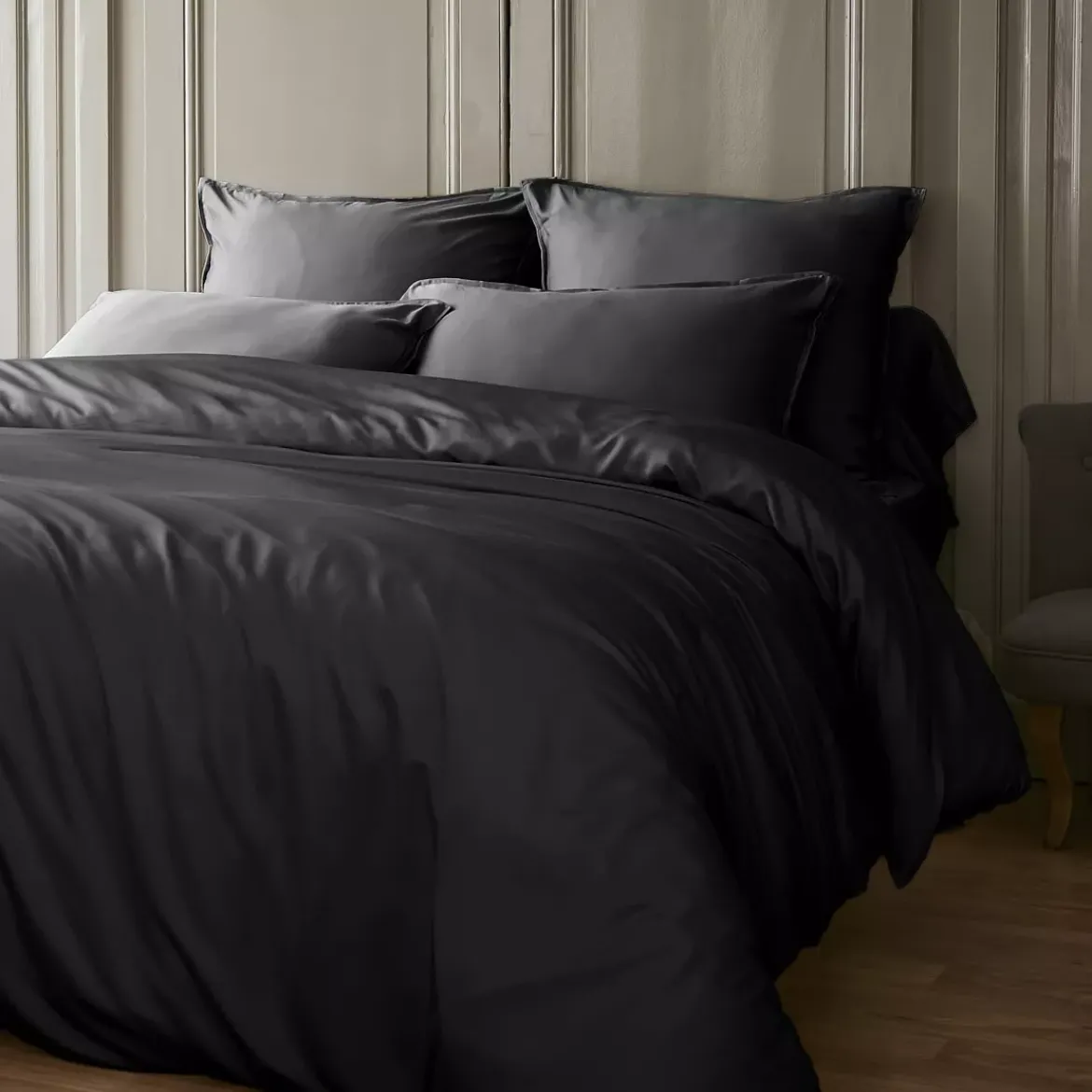 Copripiumino in raso di bambù (260 x 240 cm) Sienna Nero