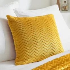 Cuscino quadrato in flanella (45 x 45 cm) Zag Giallo senape