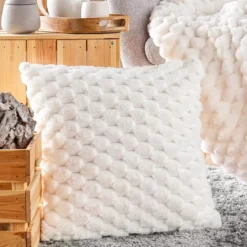 Cuscino quadrato in similpelliccia (45 x 45 cm) Frosty Ecru