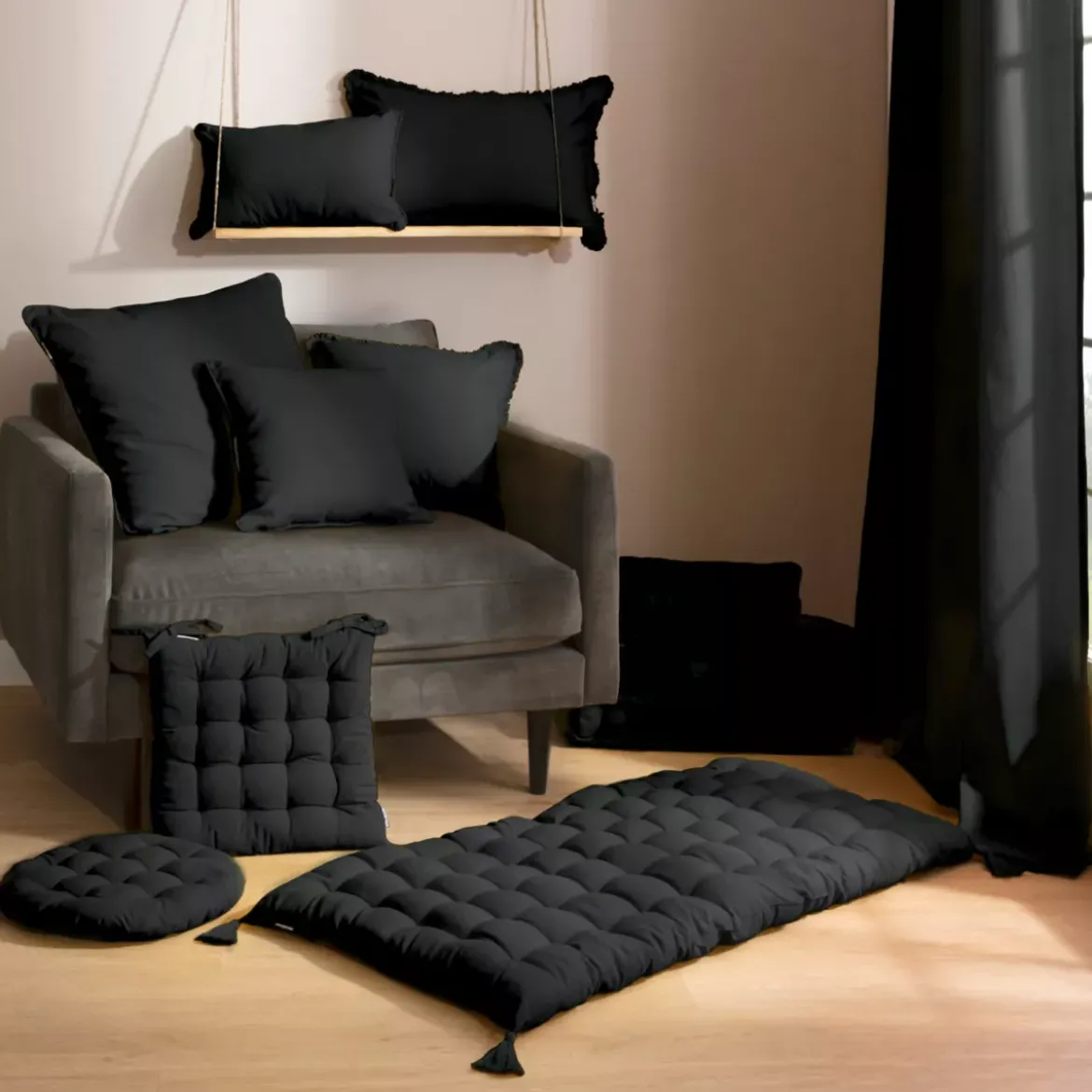 Cuscino rettangolare in cotone (40 x 60 cm) Pixel con frange Nero