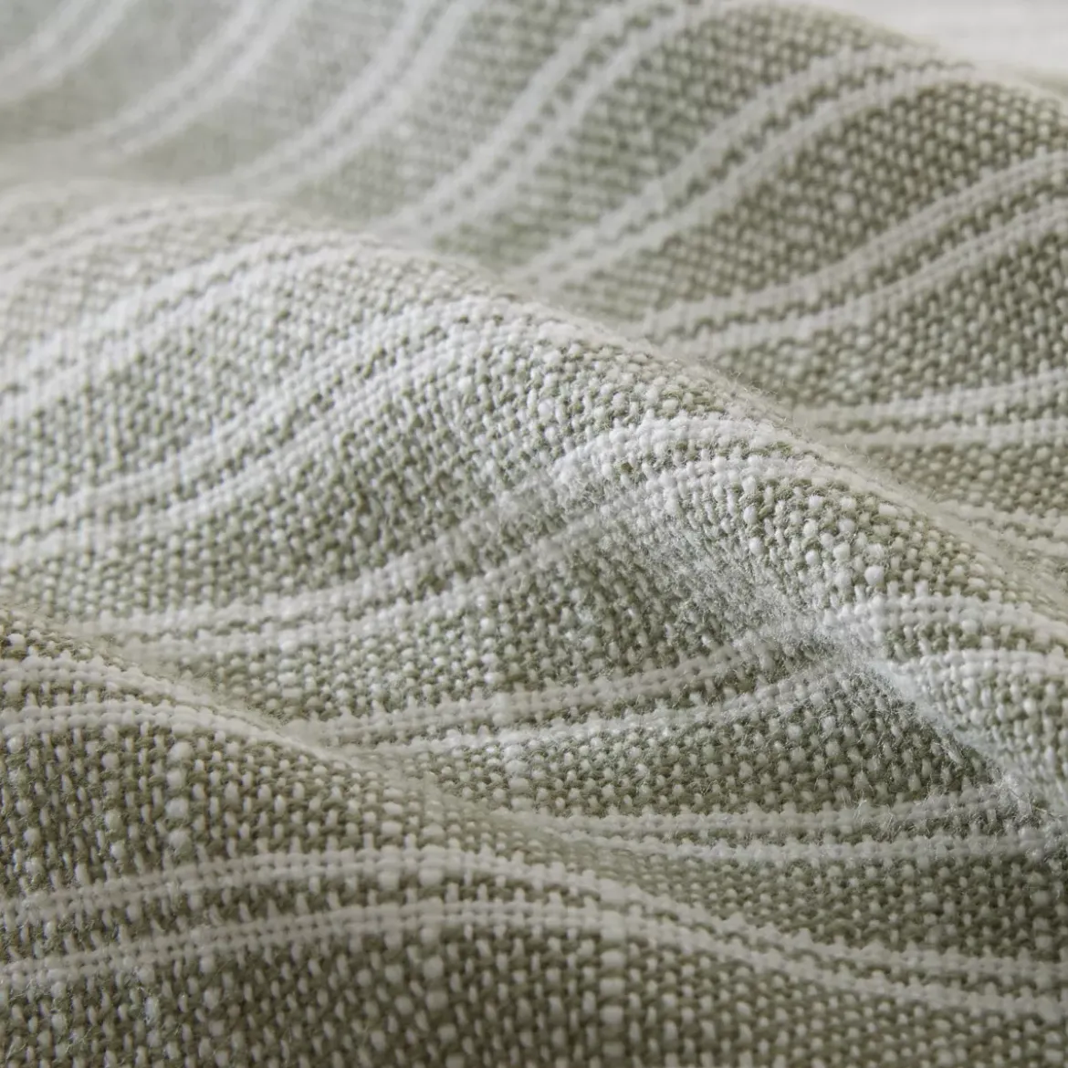 Cuscino rettangolare in cotone testurizzato (55 x 110 cm) Alice Verde