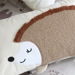 Cuscino rettangolare per bambini (30 x 50 cm) Gabin Tortora
