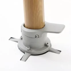 Ombrellone decentrato rettangolare in alluminio con base (3 x 4 m) Elyra effetto legno e Antracite