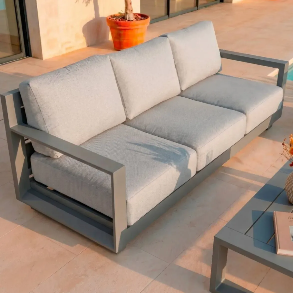 Salotto da giardino alluminio 7 posti 5 pezzi Elba Grigio antracite e grigio chiaro