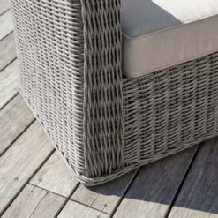 Salotto da giardino in resina intrecciata 5 posti 4 pezzi Calvi Grigio e tortora