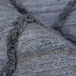 Tappeto da soggiorno rettangolare in materiale riciclato tinto (140 x 200 cm) Noori Grigio