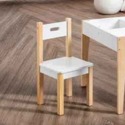 Tavolo e 2 sedie per bambini in legno con lavagna (H49,5 cm) Charlie Bianco