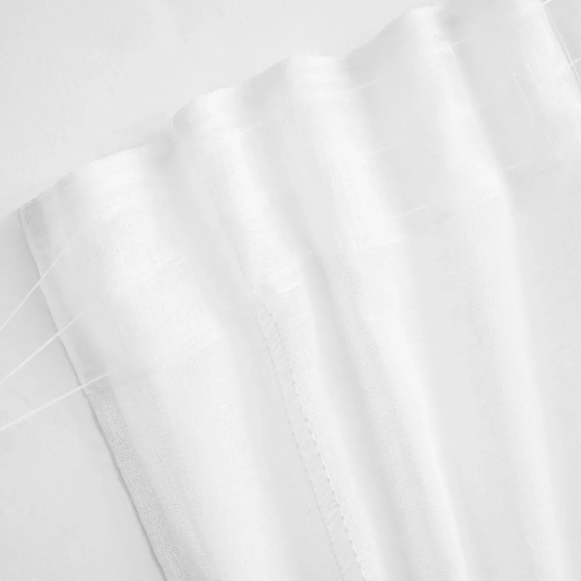Tenda trasparente con passanti nascosti (140 x 240 cm) Leontine Bianco