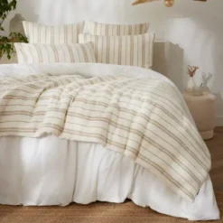 Trapunta reversibile in cotone testurizzato e percalle (90 x 220 cm) Alice Corda